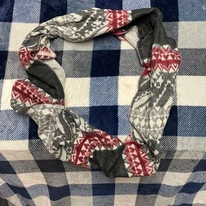 Fleece infinity scarf